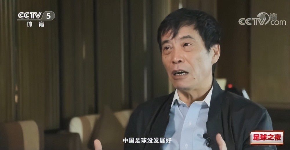 玩3p我被两个男人夹在中间